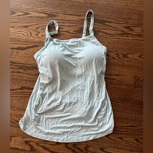 Kindred Bravely nursing tank size medium